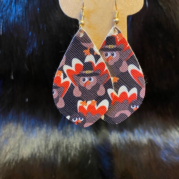 Cute Turkey Print Teardrop Earrings - Picture 2 of 2